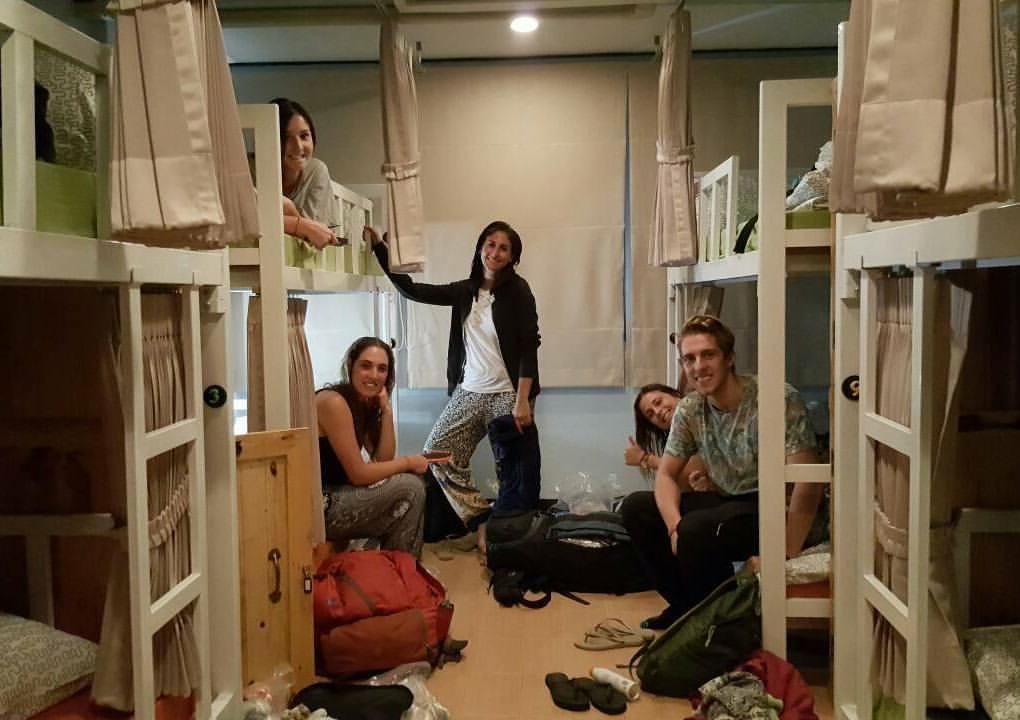 Eat-Ting Hostel Bang Sao Thong Kültér fotó