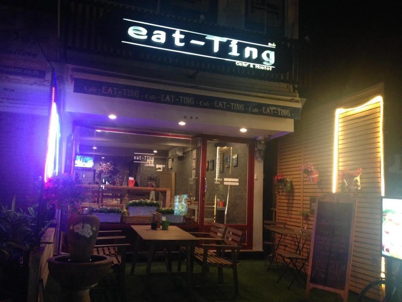 Eat-Ting Hostel Bang Sao Thong Kültér fotó
